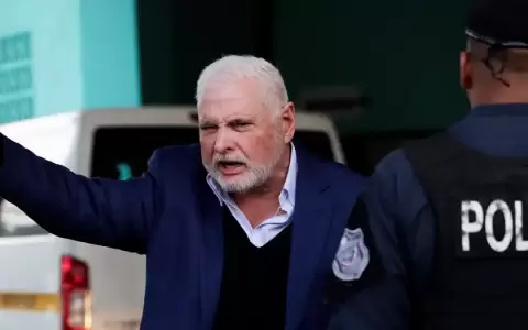 Ricardo Martinelli, expresidente de Panam�, reclama ser un perseguido pol�tico por lavado de dinero.