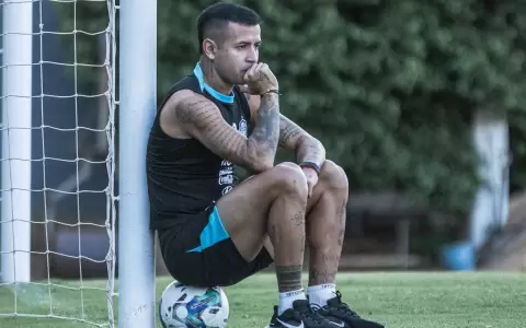 Olimpia: �Derlis Gonz�lez ya no es titular para Fabi�n Bustos?