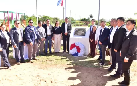 La Colmena inaugur� nuevo empedrado a trav�s de la donaci�n realizada por el gobierno de Jap�n.