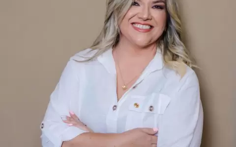 Rossana G�mez, actual concejala cartista de Villa Elisa.