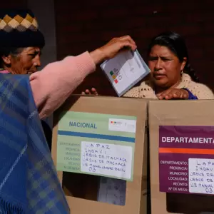 Arranca la carrera electoral para elegir presidente en Bolivia: la votaci�n fue convocada para el 17 de agosto