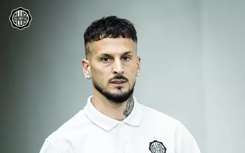 Dar�o Benedetto vuelve a la titularidad