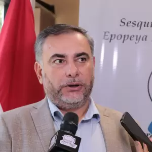 Proceso contra Abdo Ben�tez es una "vendetta pol�tica", dice senador