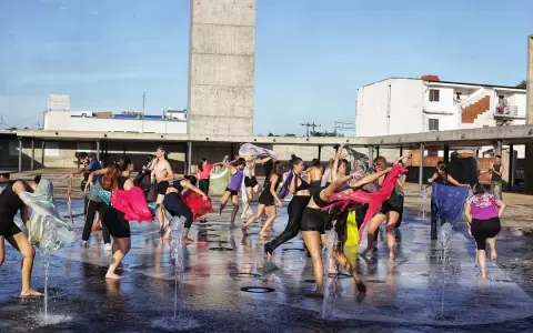 Taller de danza contemporanea.