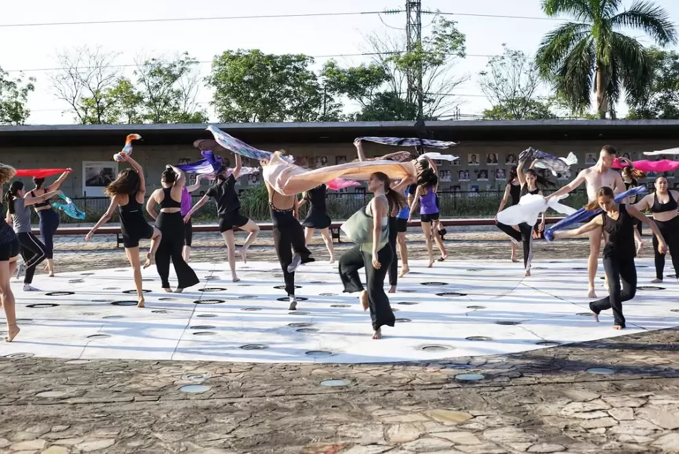 Taller de danza contemporanea.