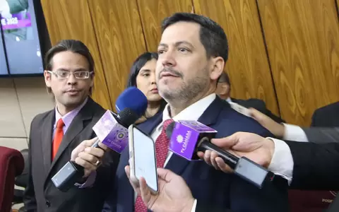 Ra�l Latorre, presidente de la C�mara de Diputados.