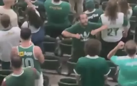 Cerristas denuncian racismo por parte de hinchas de Palmeiras