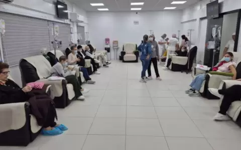 Departamente oncol�gico en el Hospital de Villa Hayes.