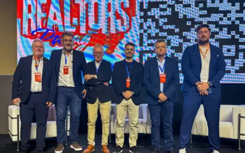 Evento de los Real-tors, "Modernos Inmobiliarios".