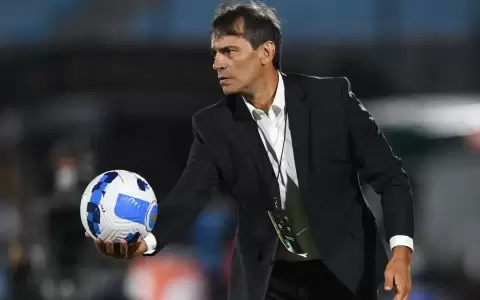 La motivaci�n de Fabi�n Bustos para dejar Universitario por Olimpia