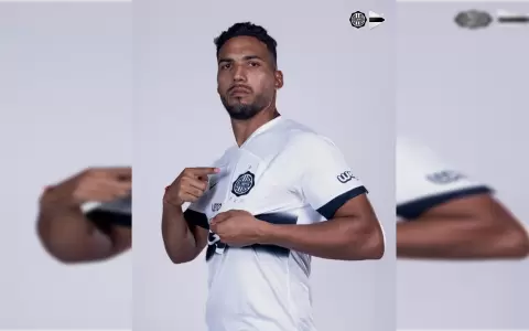 Alejandro Maciel, al freezer