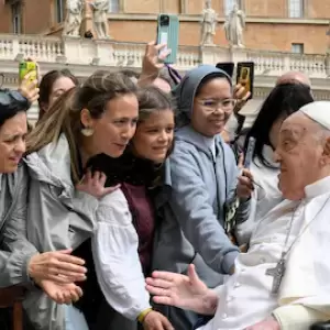 Sorpresiva reaparición del papa Francisco este Domingo de Ramos