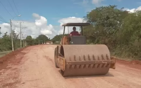 Caminos vecinales en Ta�arandy.