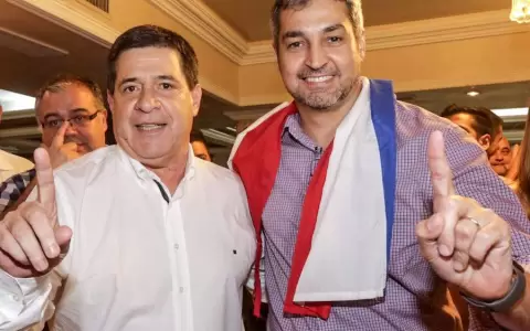 Horacio Cartes y Mario Abdo Ben�tez.