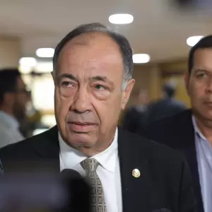 Afara cuestiona figura de Cartes en la ANR: "Su gestión no es buena, actúa solo para Honor Colorado"