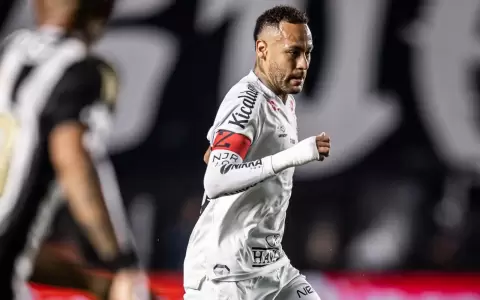 Neymar se lesiona en su partido 100 con Santos y deja el campo entre l�grimas