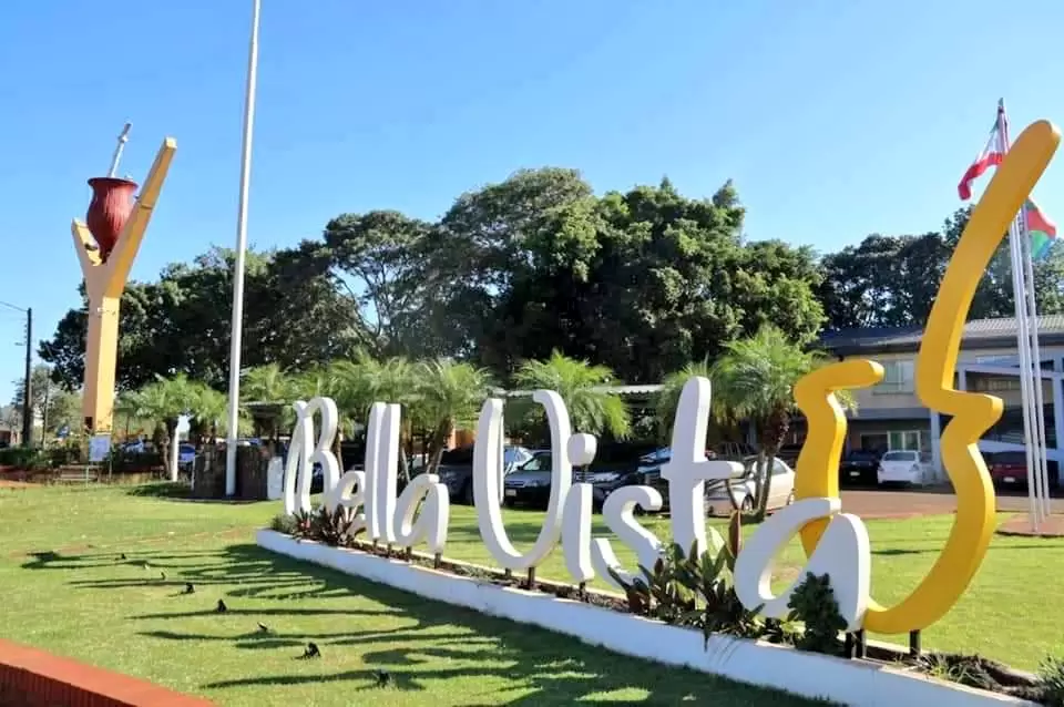 Bella Vista está ubicada poco más de 400 km de Asunción, en el sur de Itapúa.