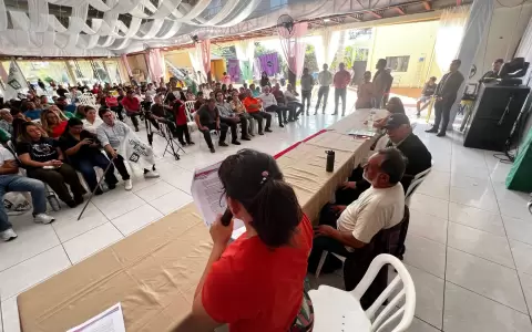 Acto del Frente Guasu con Lugo.