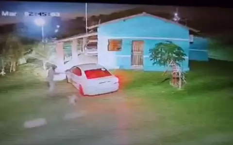 Momento exacto en que el sicario dispara al suboficial (SR) Tom�s L�pez.