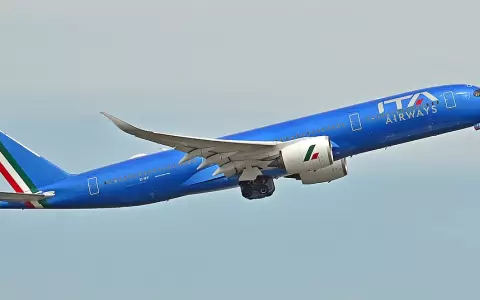 Avi�n de la aerol�nea de Ita Airways.