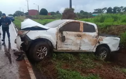 Camioneta del Ministerio de Salud.