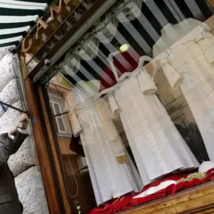 Por primera vez, la sastrer�a papal no tiene encargos para el nuevo papa