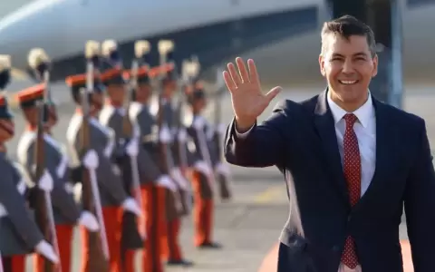 El presidente Santiago Pe�a durante uno de sus viajes, en Ciudad de Guatemala.