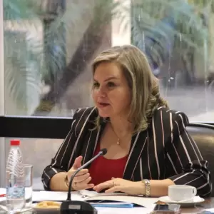 Samaniego insiste en que Kattya Gonz�lez no debi� ser expulsada y Mart�nez denuncia atropello pol�tico