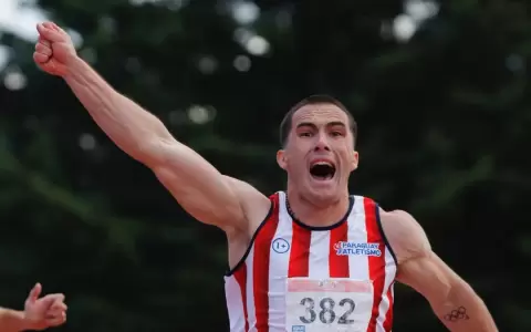 �Atleta paraguayo se consagra campe�n sudamericano en 200 metros llanos!