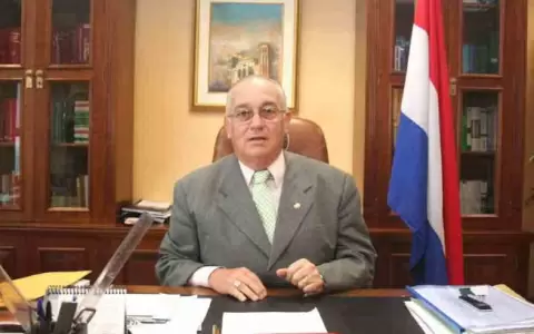 Exministro Miguel �scar Bajac.