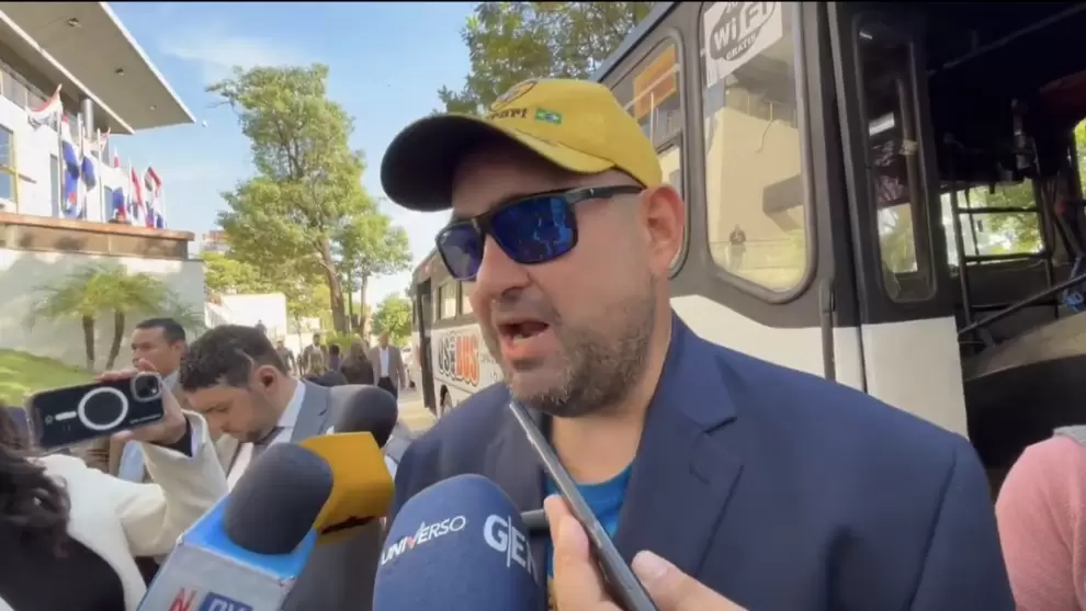 Jatar "Oso" Fernández, diputado.