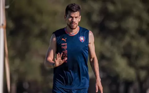 Atenci�n Cerro Porte�o: Gast�n Gim�nez con un pie fuera del Supercl�sico y Jorge Morel est� en duda