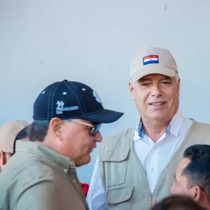 Wiens de gira por Alto Paran�: inici� su campa�a pol�tica con miras a las presidenciales