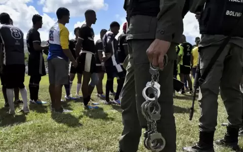 La fuga de seis j�venes presos venezolanos de un centro penal en Per� puso en duda la seguridad de los centros penitenciarios.