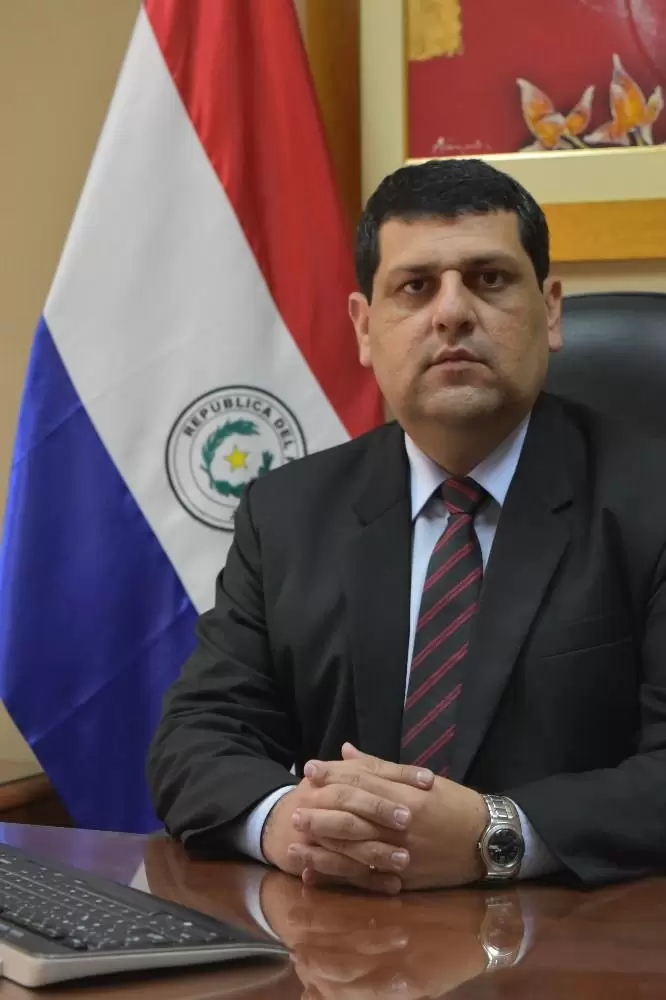 Juan Marcelo Estigarrib�a, jefe de Gabinete del Ministerio de Salud.