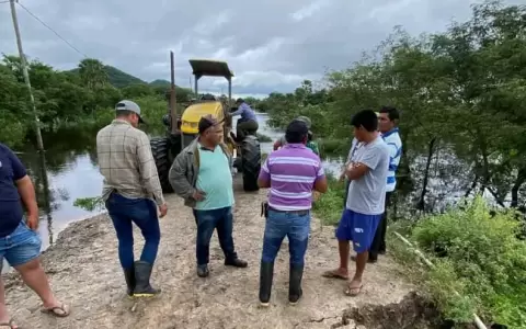 Feliciano Acu�a, de 52 a�os, perdi� la vida al no ser atendido de inmediato.
