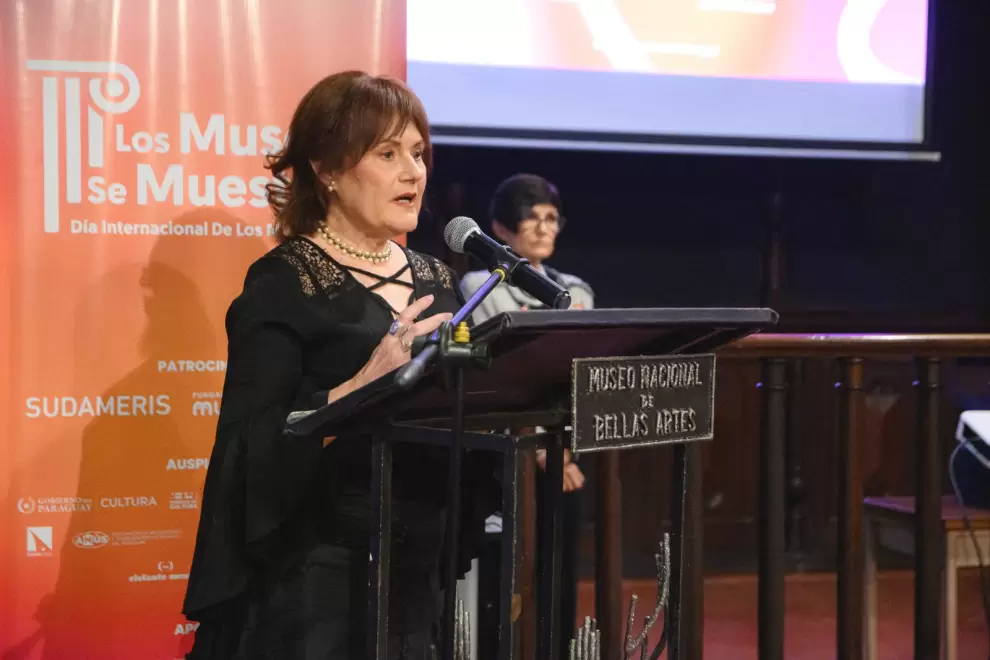 Luis Ocampos y Leticia Alvarenga.