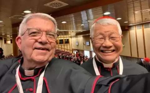 Cardenal Adalberto Mart�nez, a horas del inicio del c�nclave.