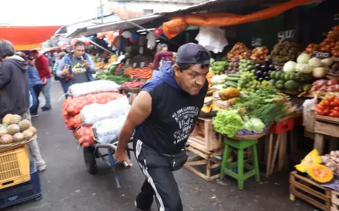 El populoso Mercado N� 4, emplea a miles de personas.