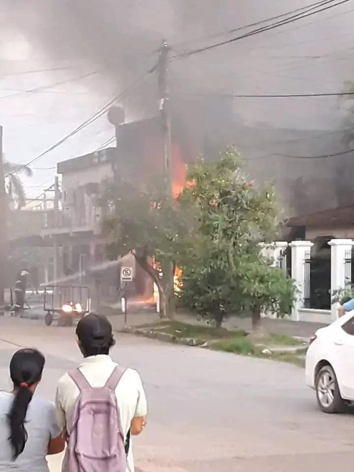 EL incendio ocurri� sobre la calle Corrientes de la ciudad fronteriza.