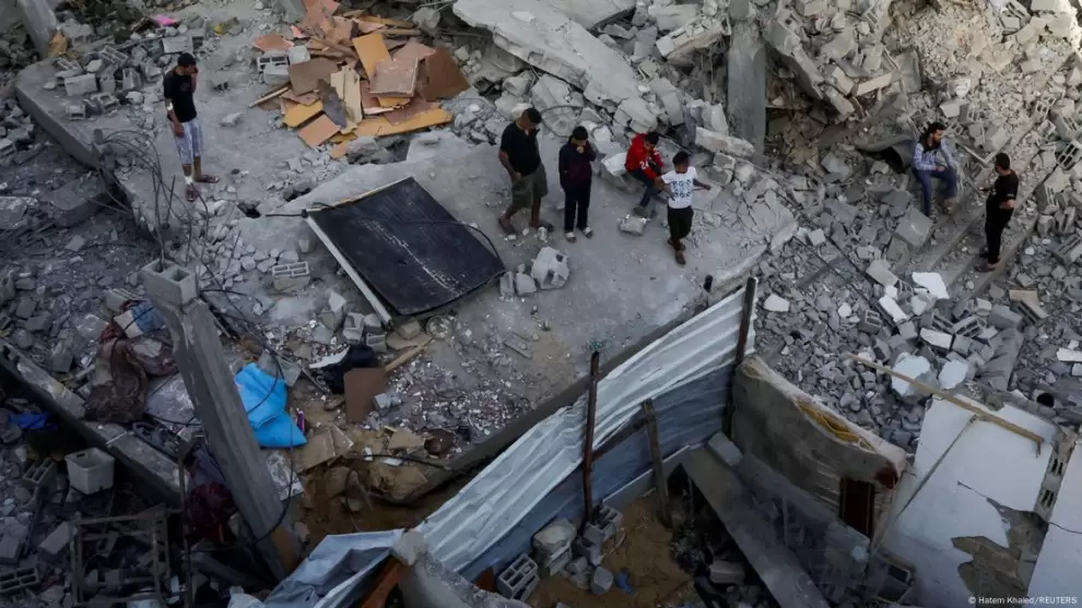Los bombardeos israelíes han dejado inhabitables grandes zonas de Gaza. Imagen: Hatem Khaled/DW