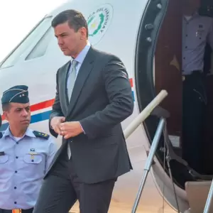 Un gobierno en modo avi�n