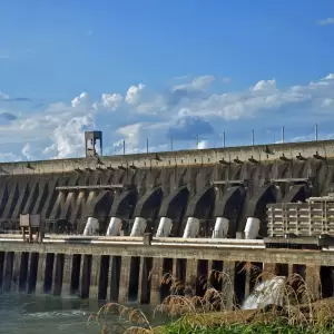 Brasil insta a retomar diálogo por el Anexo C de Itaipú