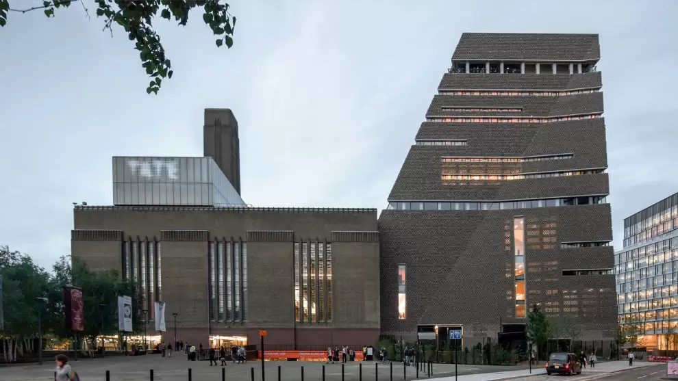 Museo Nacional Británico de Arte Moderno "Tate Modern" (Inglaterra).