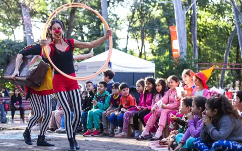 "Juguemos cultura" en el Parque Caballero.