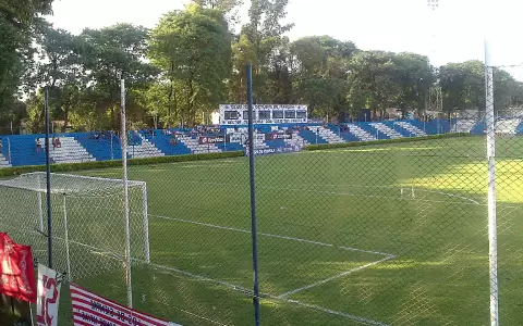 Estadio Luis Salinas Tanasio.