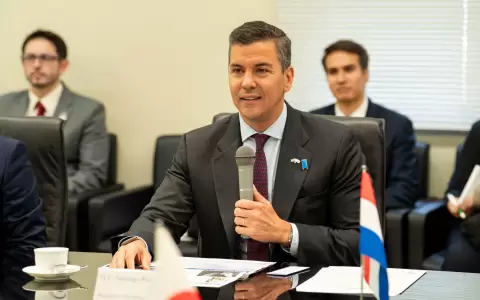 Santiago Pe�a, presidente de la Rep�blica.