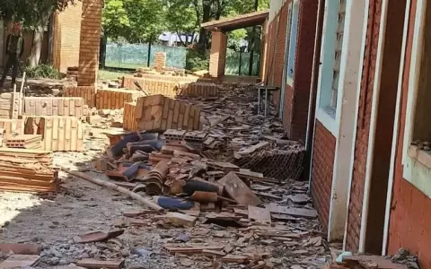 De esta forma se encuentra el Colegio en General Aquino.
