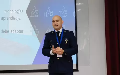 Derlis C�ceres Troche, durante su exposici�n en el evento internacional.