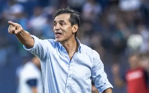 Bombazo: los jugadores que Fabi�n Bustos tiene en la mira para reforzar Olimpia